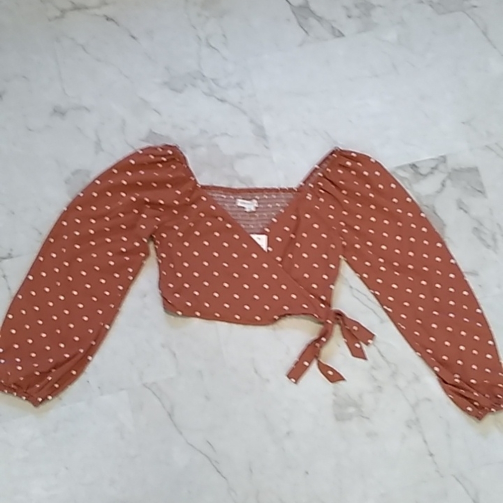 Aeropostale tie on long sleeve cropped blouse. - Picture 1 of 11